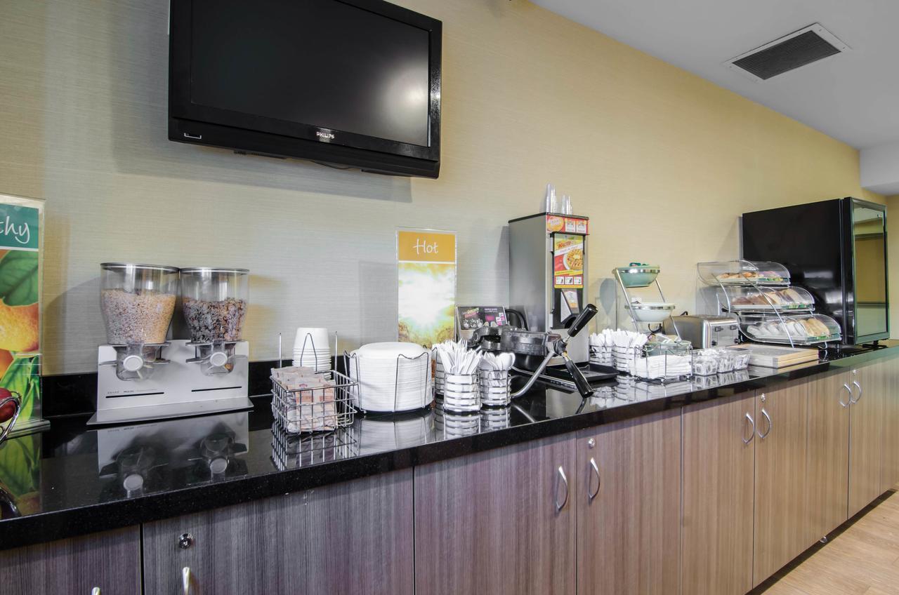 Courtyard By Marriott Regina Downtown Hotell Eksteriør bilde