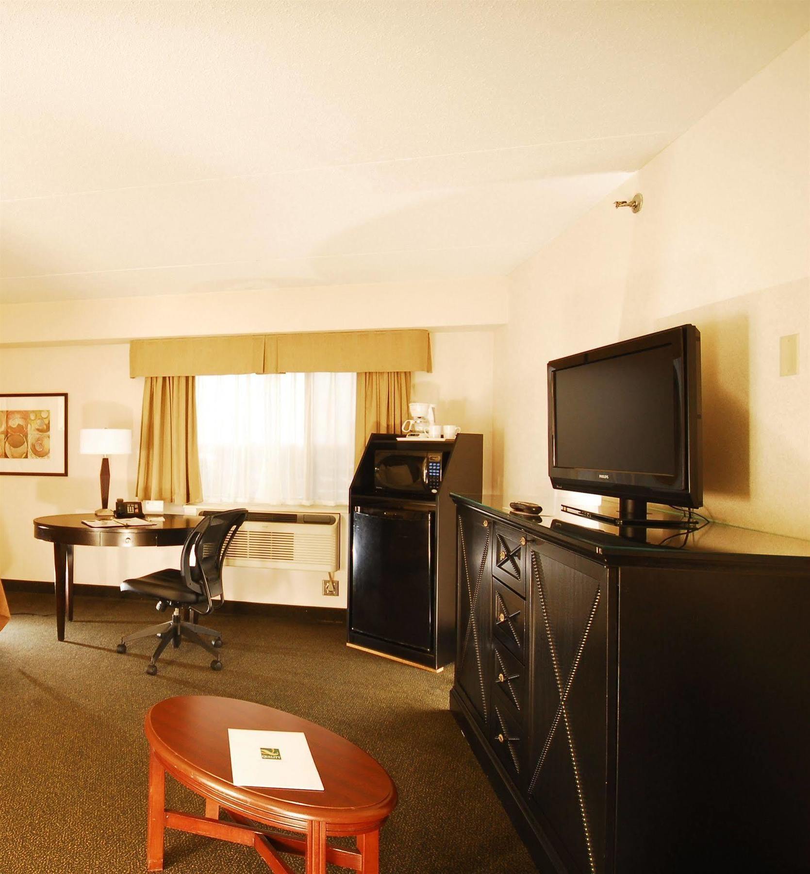 Courtyard By Marriott Regina Downtown Hotell Eksteriør bilde